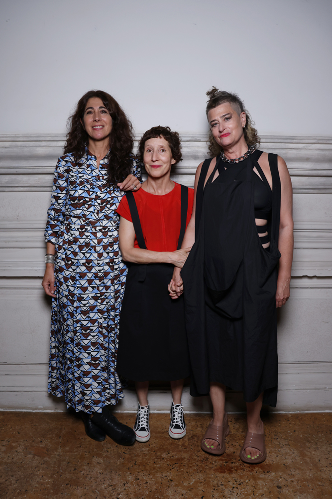 Gaia Furrer, Marie Losier, Merrill Nisker au dîner Miu Miu Women's Tales à la Mostra de Venise 2024.