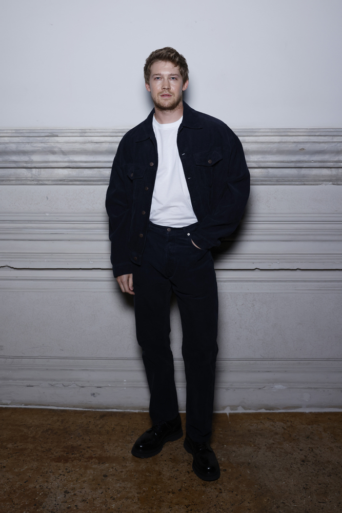 Joe Alwyn au dîner Miu Miu Women's Tales à la Mostra de Venise 2024.