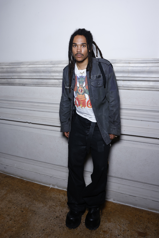 Luka Sabbat au dîner Miu Miu Women's Tales à la Mostra de Venise 2024.