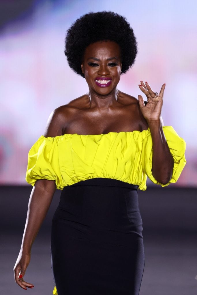 Viola Davis à l’événement « Le Défilé L’Oréal Paris – Walk Your Worth » durant la Fashion Week, à Paris, le 23 septembre 2024. Photo par Pietro S. D’Aprano/Getty Images pour L’Oréal Paris.