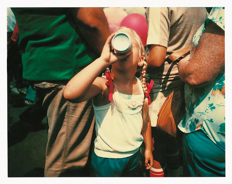 Barbara Crane, "Private Views" (1980-1984). Polaroid Polacolor type 59, 10.6 x 13.2 cm © Barbara B. Crane Trust © Centre Pompidou, Audrey Laurans.