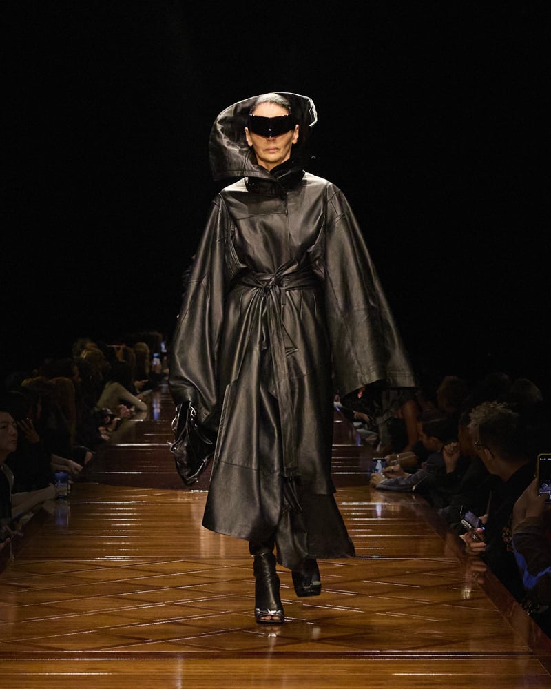 Le défilé Balenciaga printemps-été 2025.