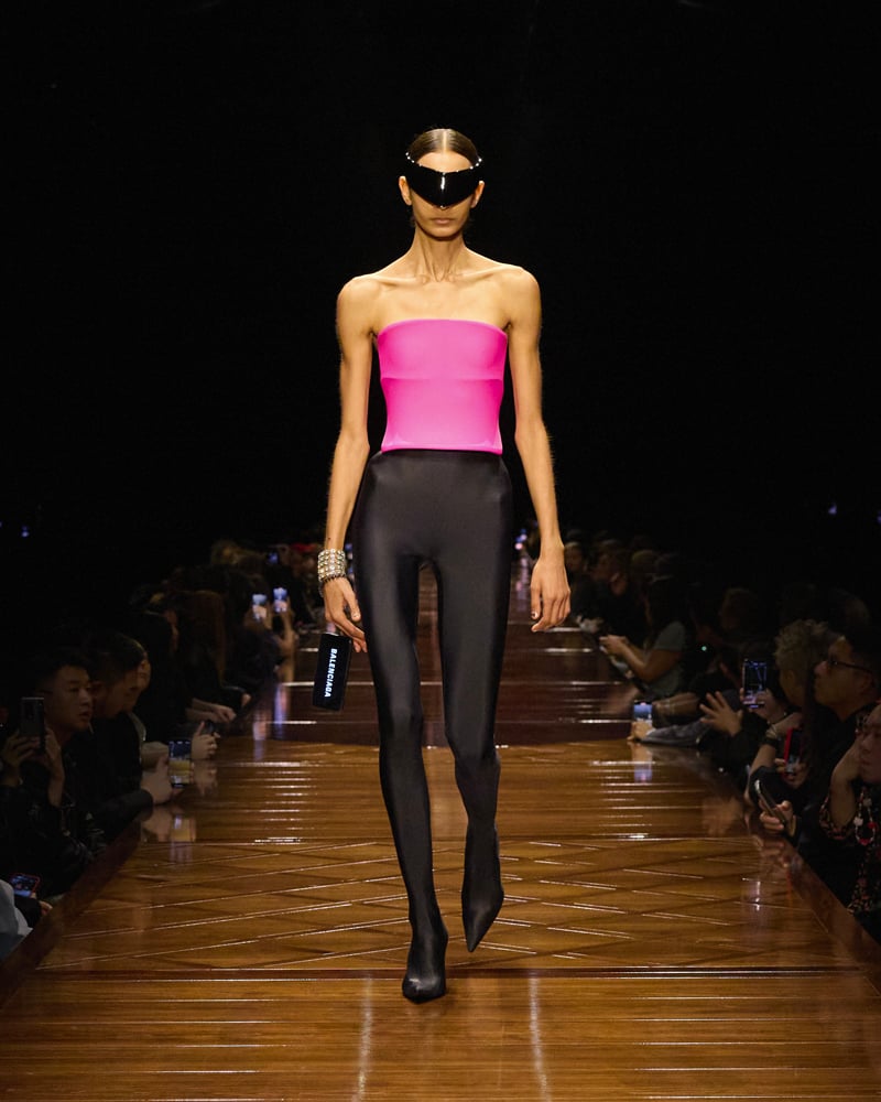 Le défilé Balenciaga printemps-été 2025.