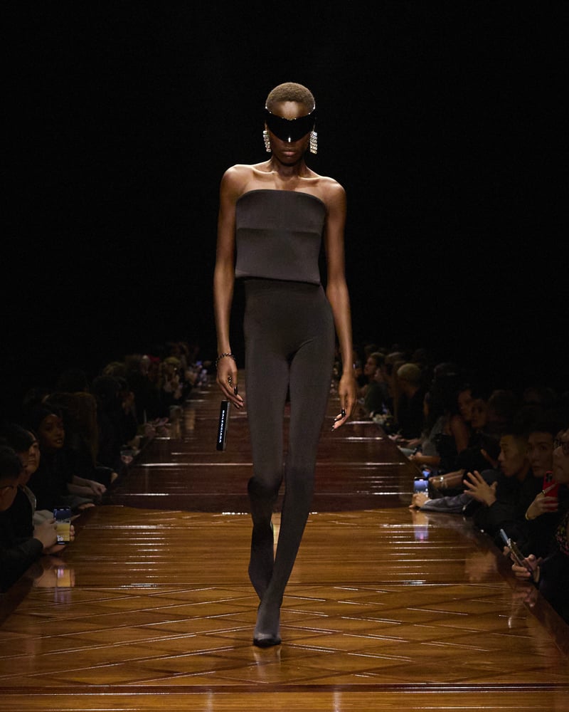 Le défilé Balenciaga printemps-été 2025.