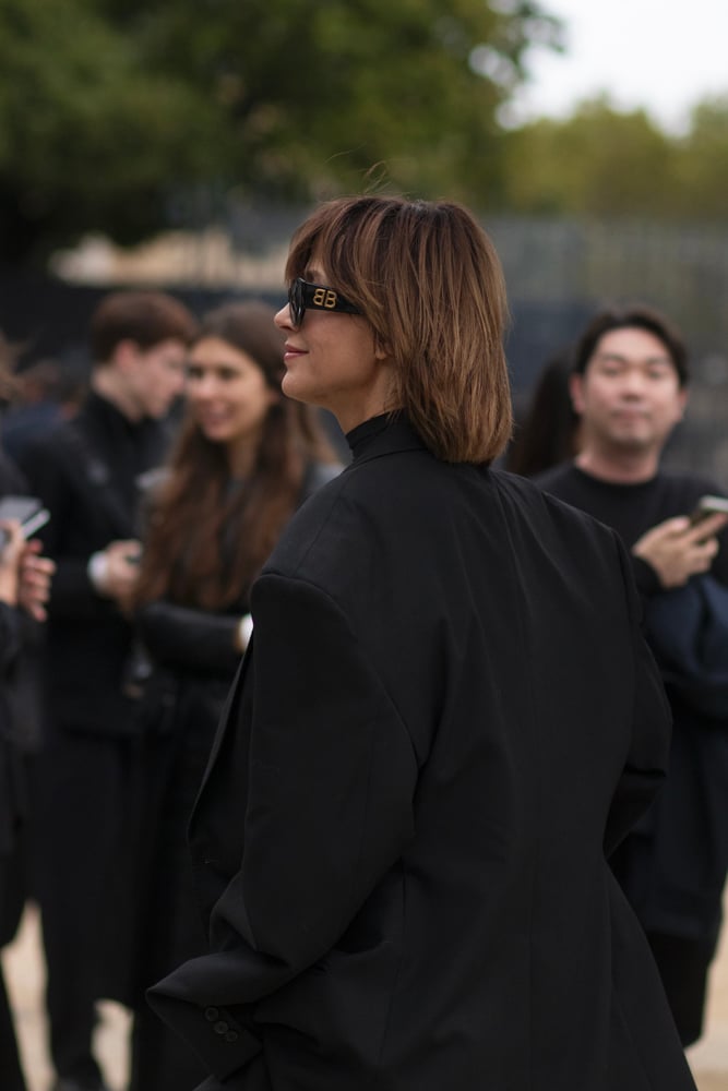 Sophie Marceau au défilé Balenciaga printemps-été 2025 © Nathan Merchadier.