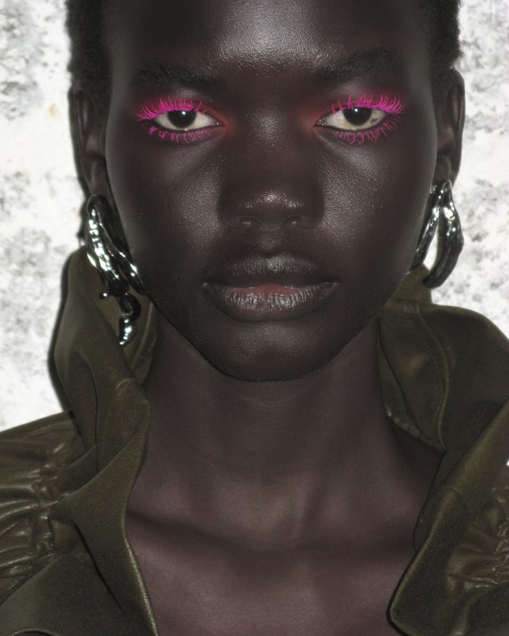 Le make-up du défilé Dries Van Noten printemps-été 2025 © Iñigo Awewave.