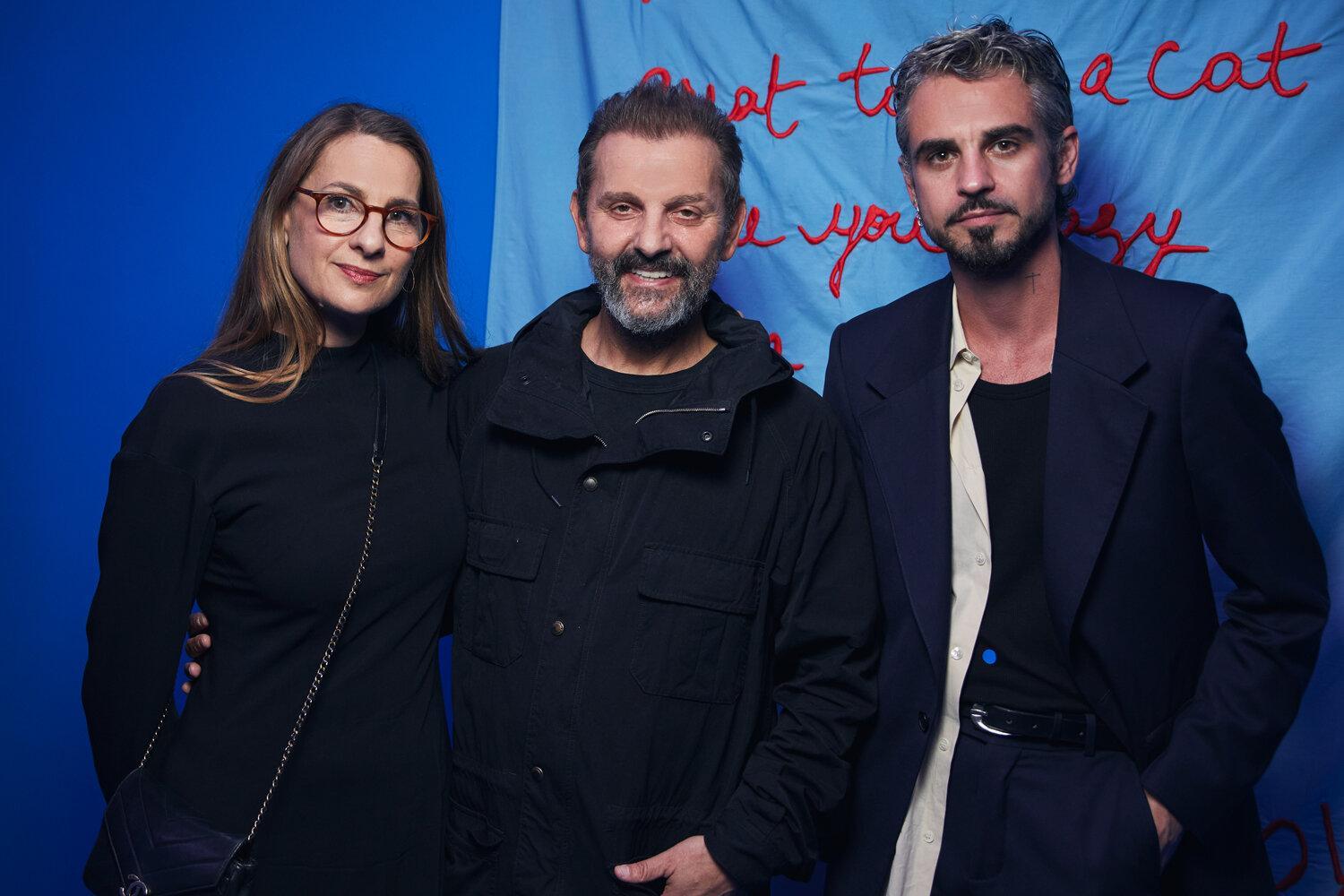 Jessy MANSUY, Ugo RONDINONE et Thibaut WYCHOWANOK, Reiffers Art Initiatives, 2024. © Say Who / Ayka Lux.