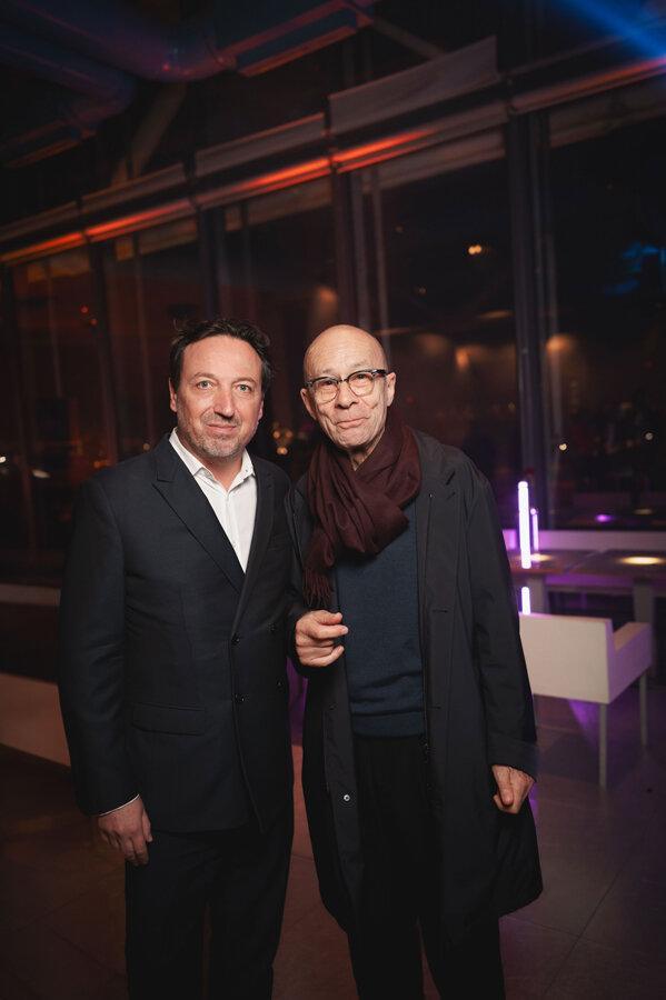 Emmanuel Perrotin et Bernard Frize © SayWho / Jean Picon.