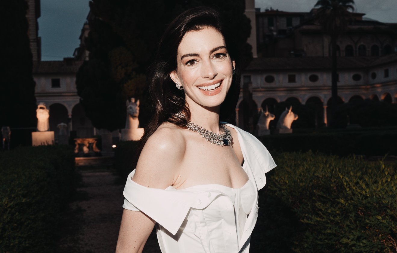 Anne Hathaway à l'affiche des films Mother Mary (2025), Flowervale Street (2025) et Yesteryear (2026) © Lucas Possiede/WWD via Getty Images