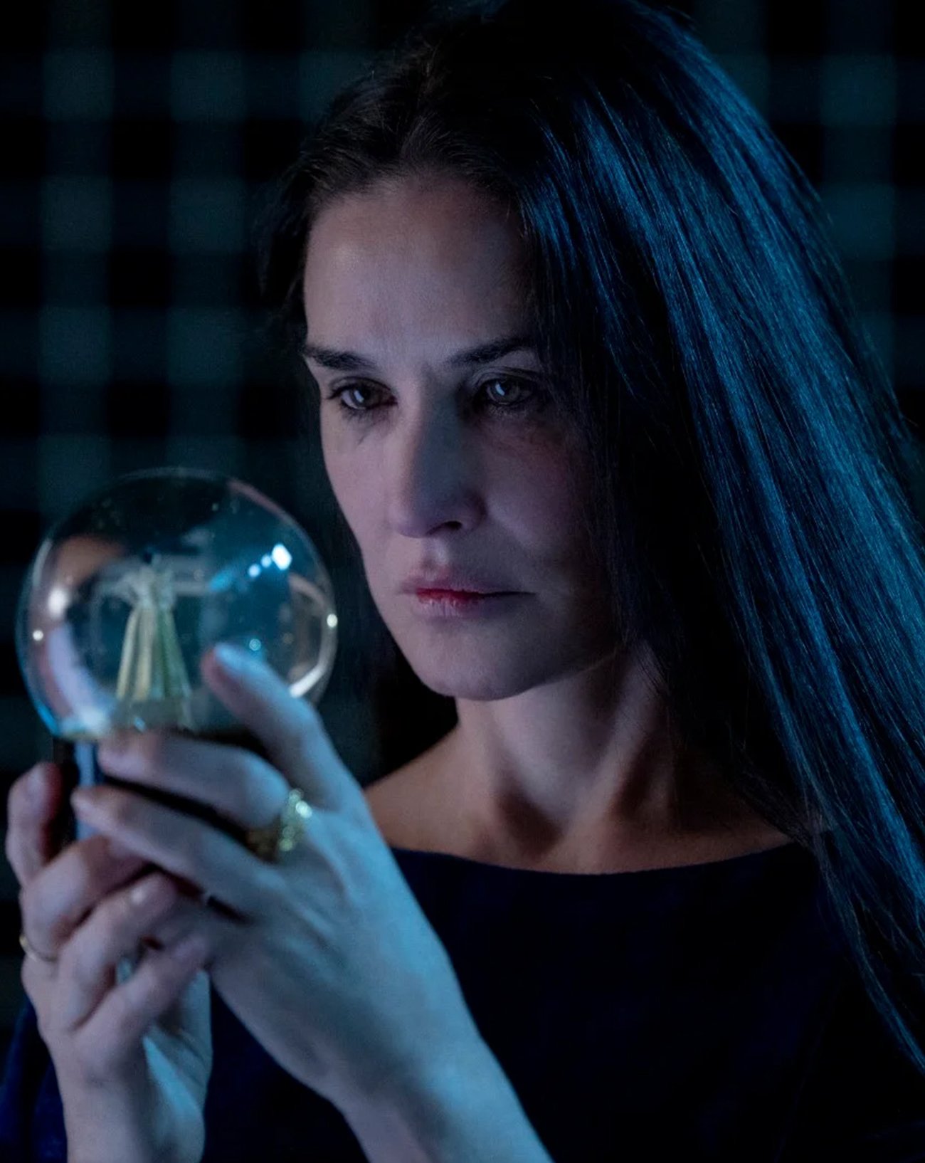 Demi Moore dans The Substance Coralie Fargeat