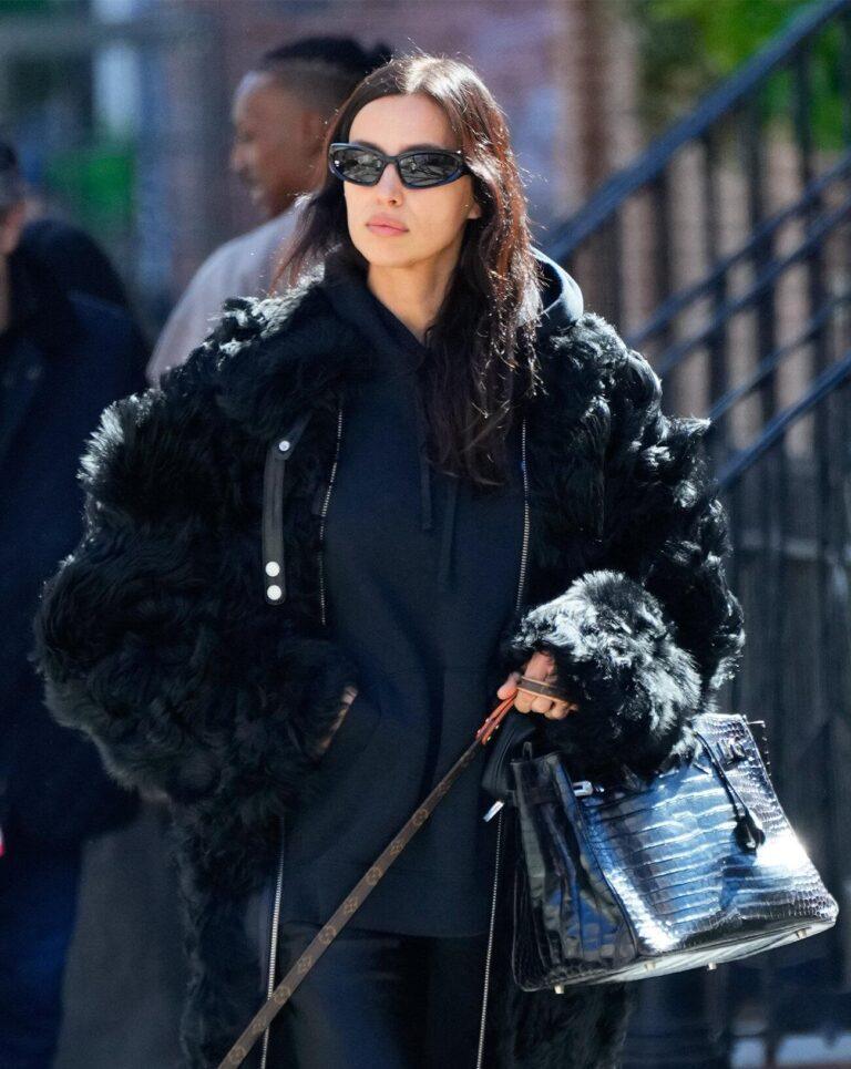 irina shayk en hoodie