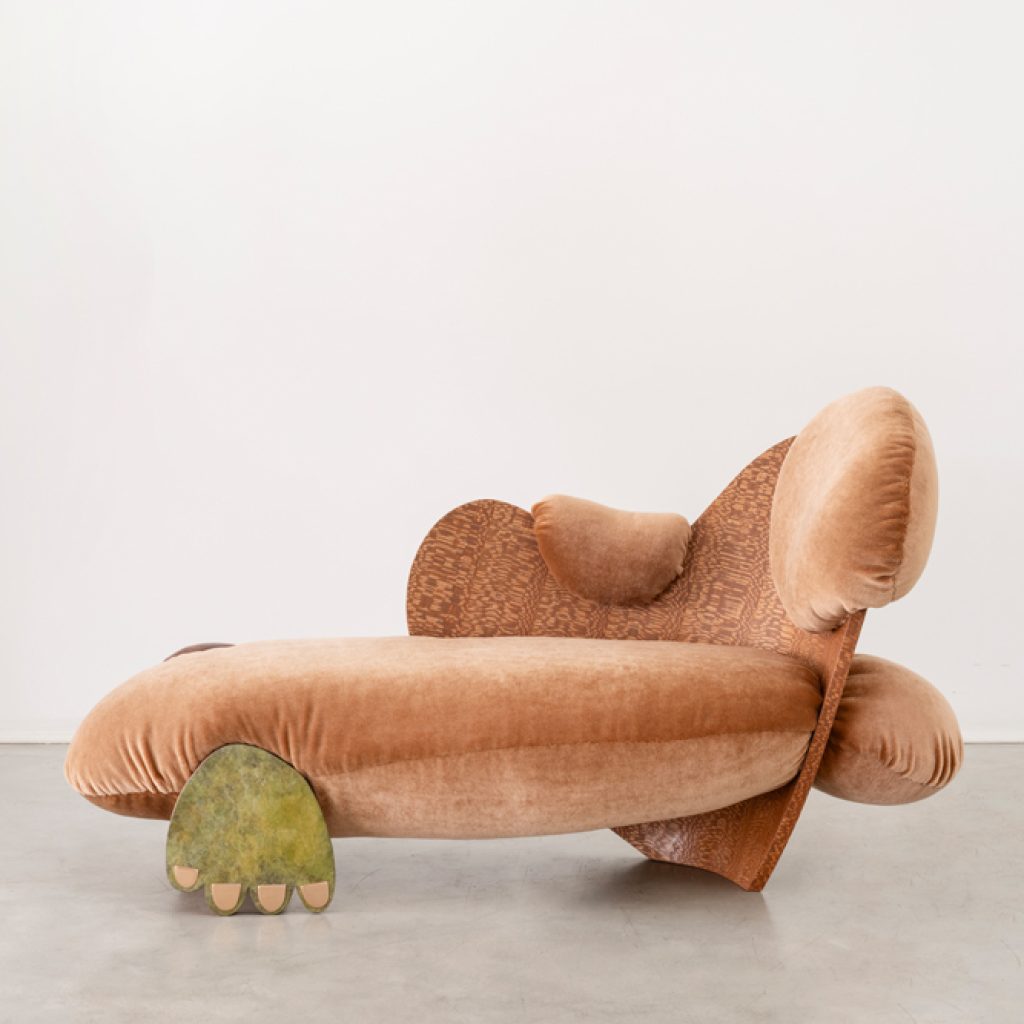 Charlotte Kingsnorth, "Shim Shimmy Chaise" (2024). © Copyright The Artist
Courtesy of Gallery FUMI.