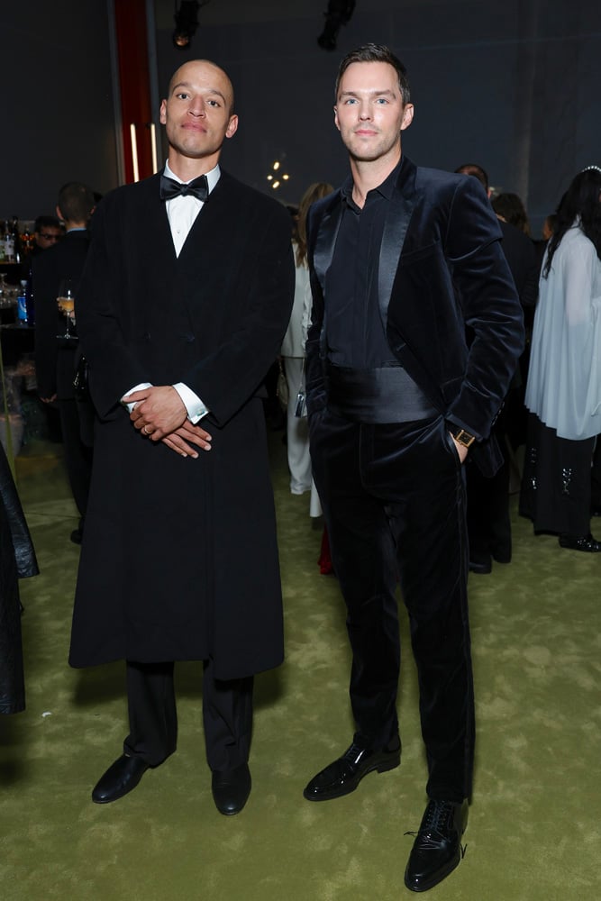 Chase Hall et Nicholas Hoult. lacma 2024