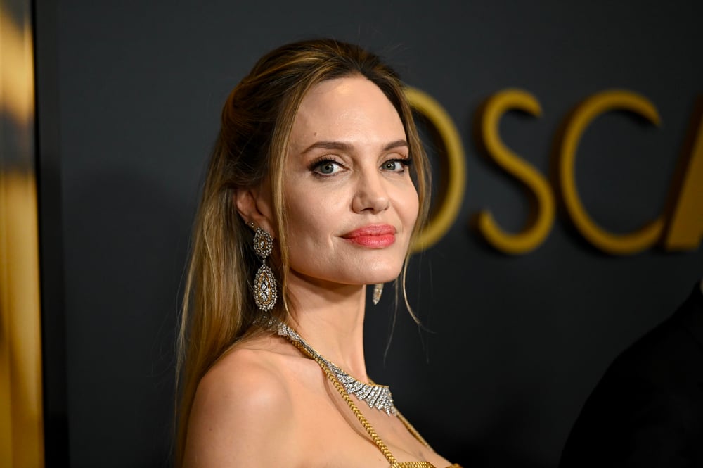 Angelina Jolie plays in Alice Vinokur’s film “Haute Couture”