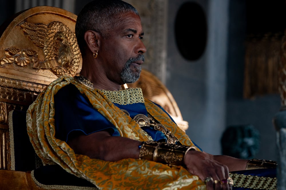 Denzel Washington dans Gladiator II (2024) © Paramount Pictures.