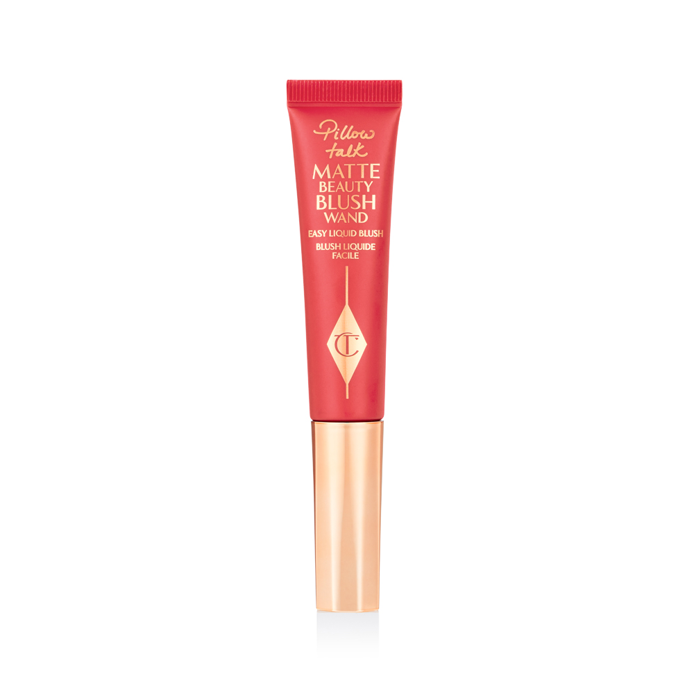 Le Matte Beauty Blush Wand Pillow Talk de Charlotte Tilbury.