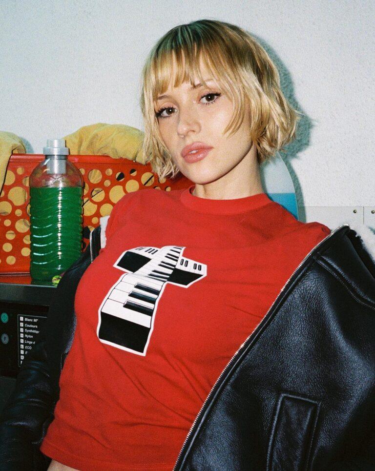 La chanteuse Angèle.