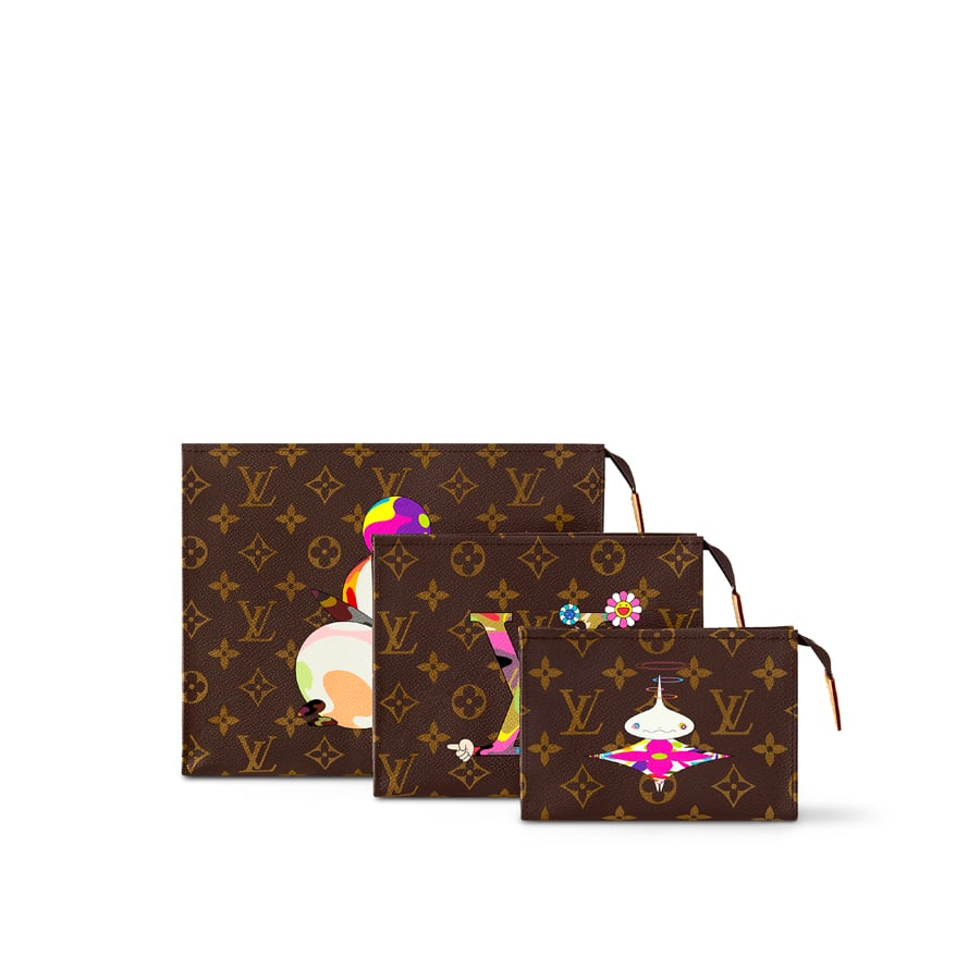 Pochettes en toile Monogram, issues de la collection Louis Vuitton x Murakami.