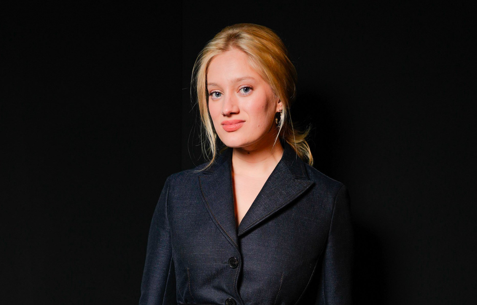 Nadia Tereszkiewicz au défilé Dior au Jardin des Tuileries le 27 février 2024 © Swan Gallet/WWD via Getty Images.