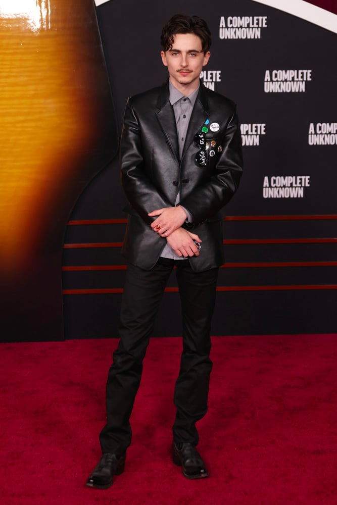 
Timothée Chalamet en Prada à l'avant-première du film Un parfait inconnu à New York en décembre 2024. Photo by CraSH/imageSPACE/Shutterstock (14990811db).