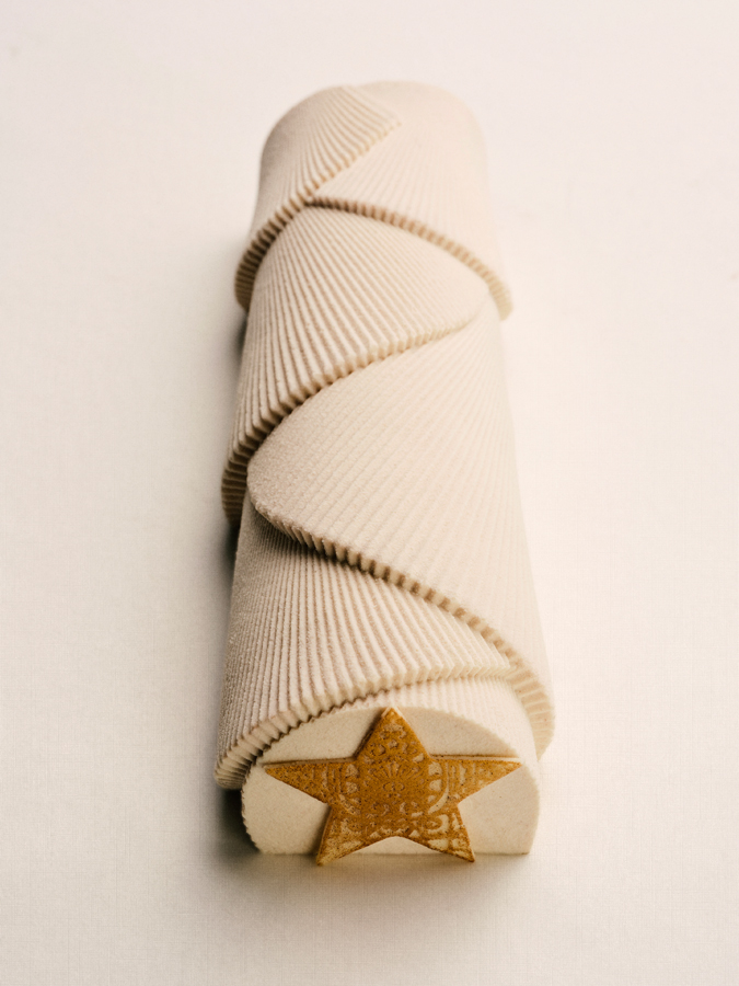 Bûche de Noël Dior.