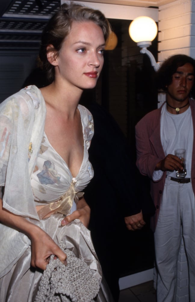 Uma Thurman à la présentation du film Pulp fiction au festival de Cannes le 20 mai 1994. Photo par Pool ARNAL/PICOT/Gamma-Rapho via Getty Images.