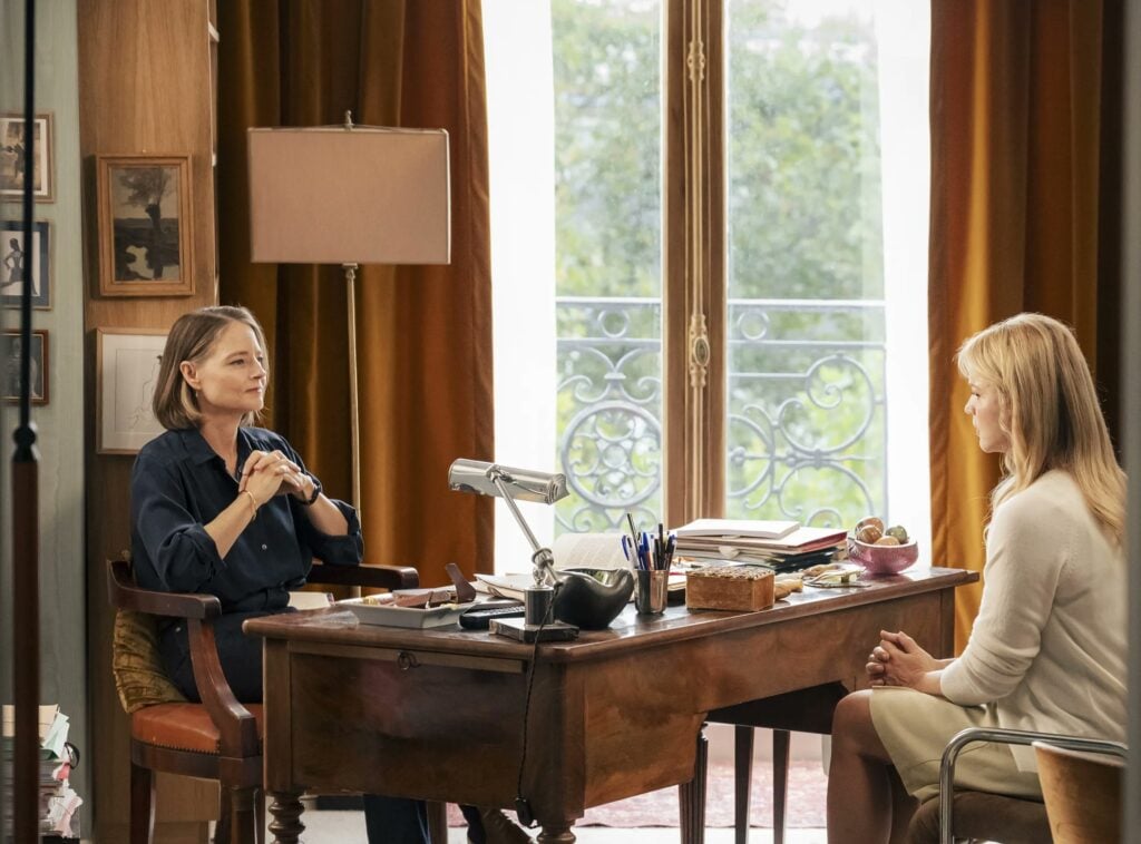 Jodie Foster et Virginie Efira en face-à-face dans le film Vie privée de Rebecca Zlotowski © Jérôme Prebois / Les Films Velvet.