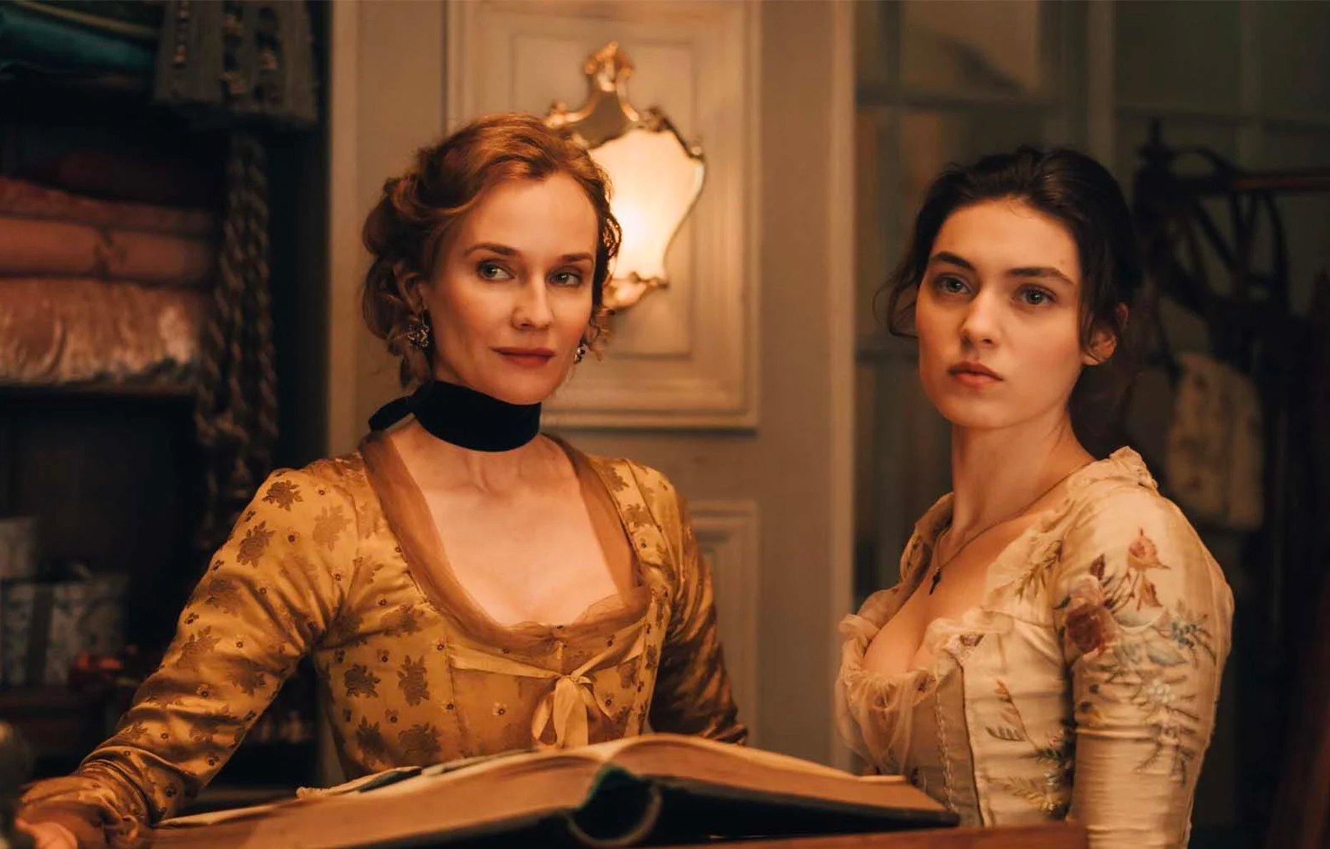 Diane Kruger et Anamaria Vartolomei dans la série Merteuil (2025) © Max.