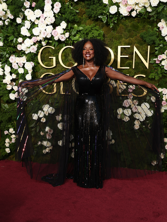 Viola Davis en robe Gucci et bijoux Swarovski aux Golden Globes 2025 © Gucci.