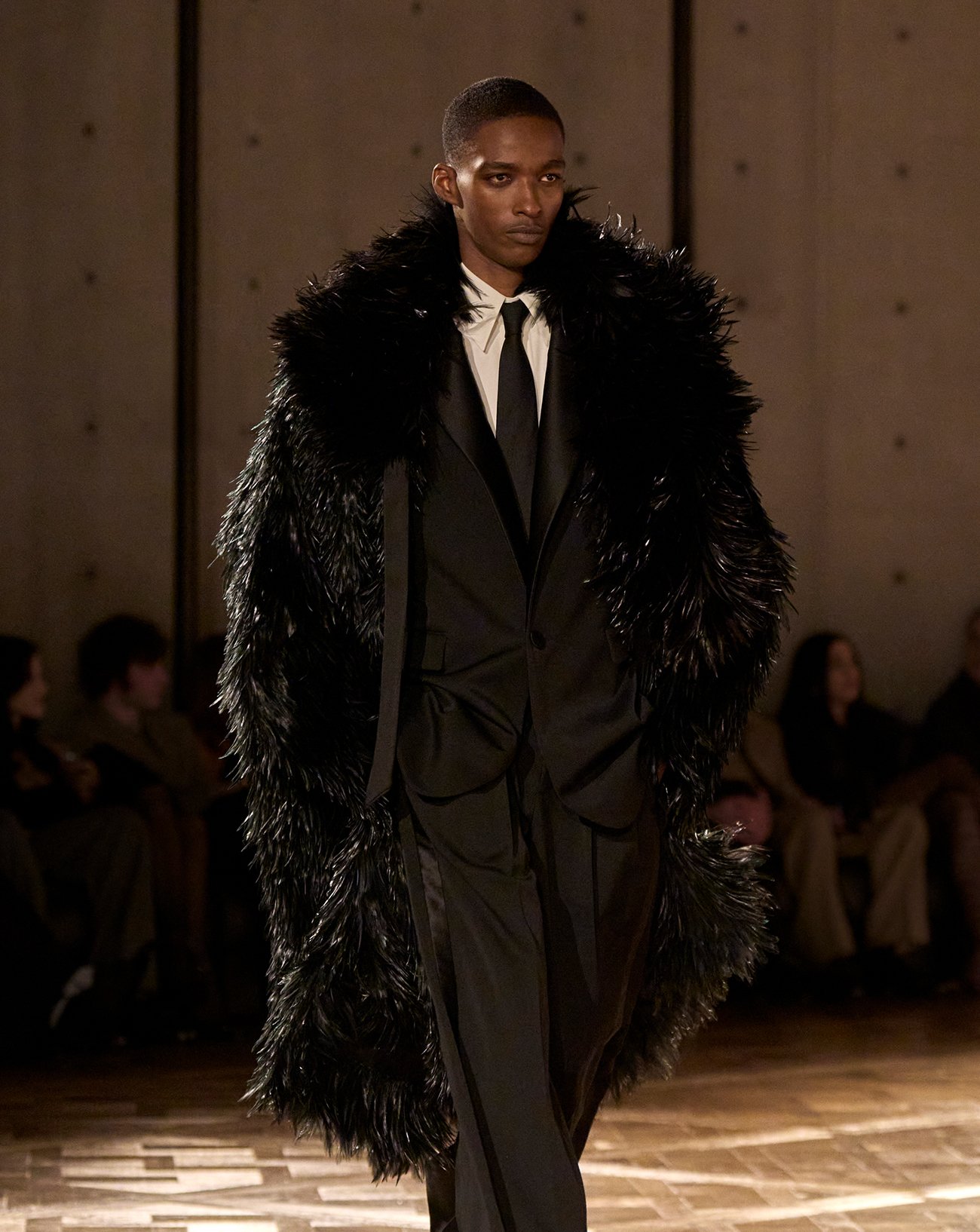 Défilé Saint Laurent menswear automne-hiver 2025-2026