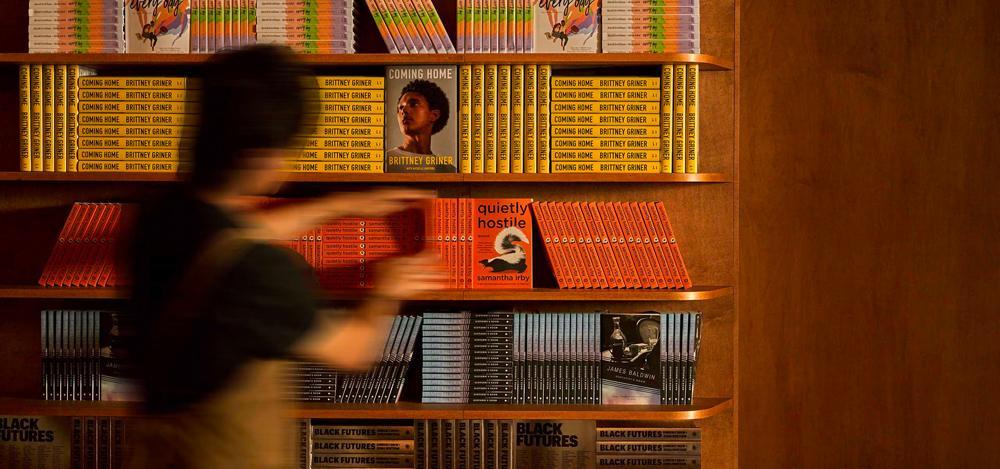 Aesop queer Librairie.