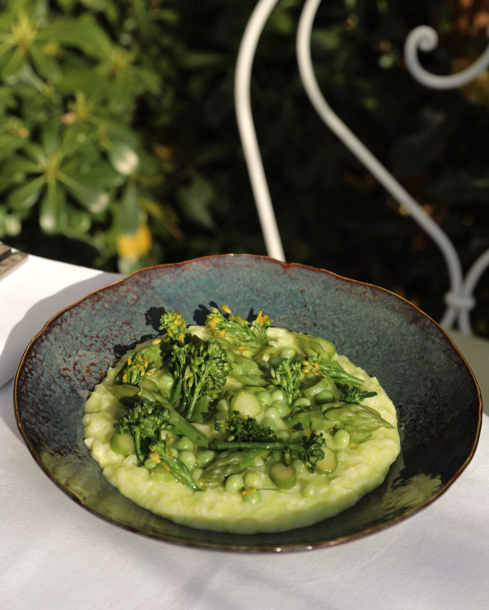 Risotto aux legumes verts du restaurant italien Casetta à Paris.