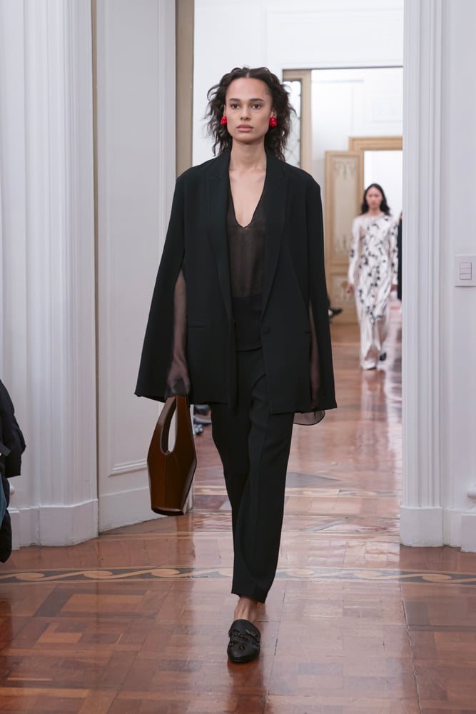 Le défilé Alberta Ferretti automne-hiver 2025-2026.