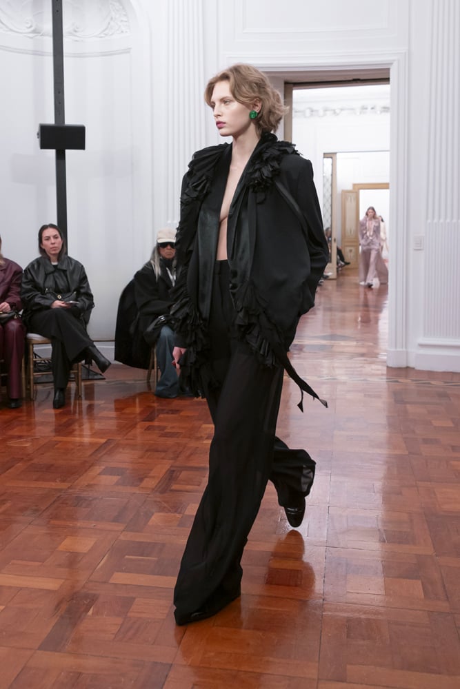 Le défilé Alberta Ferretti automne-hiver 2025-2026.