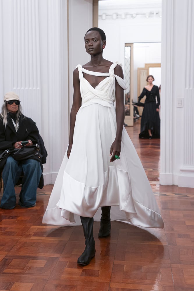 Le défilé Alberta Ferretti automne-hiver 2025-2026.