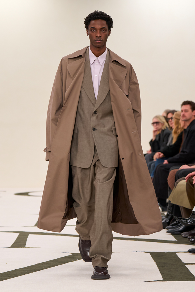 Le défilé Calvin Klein 2025-2026.