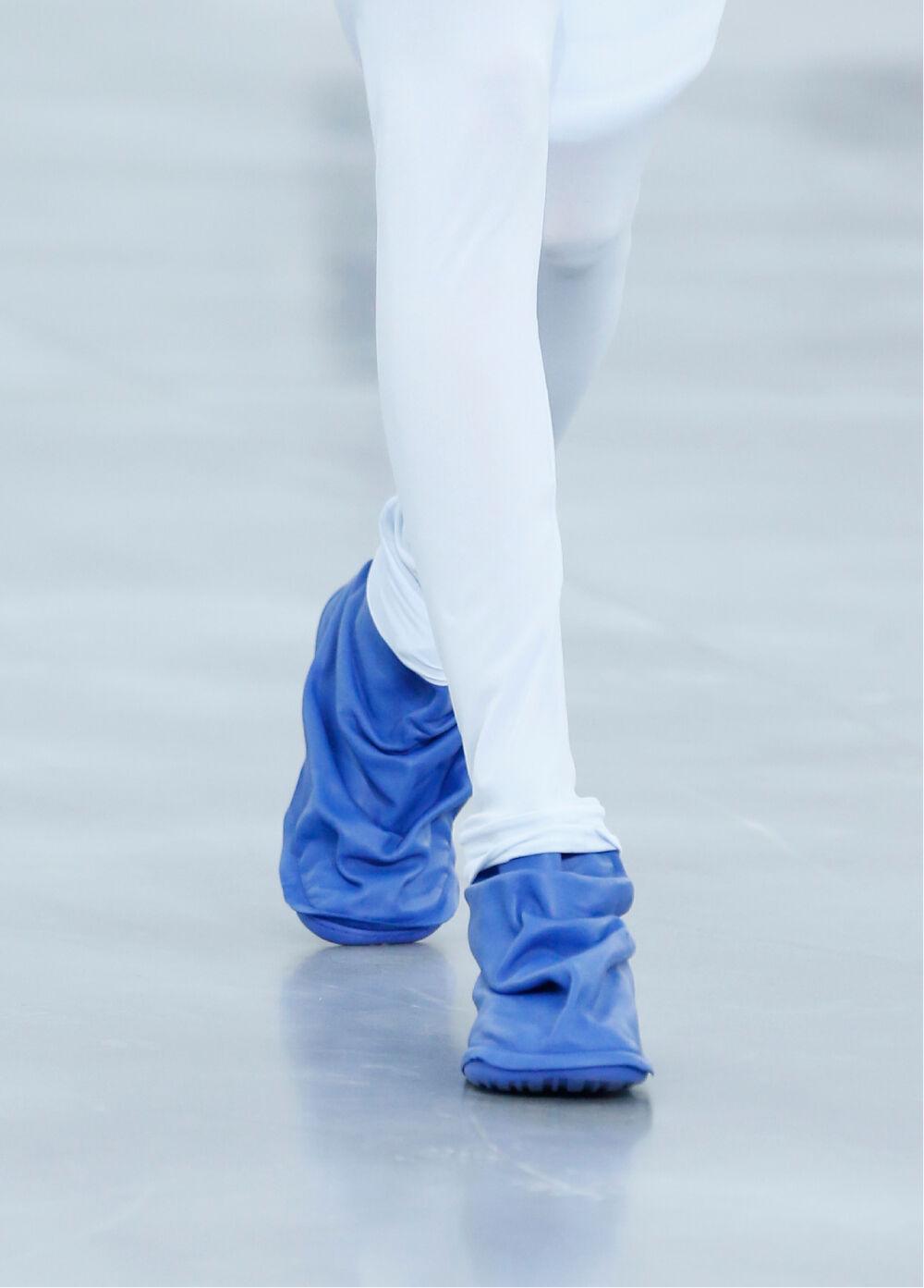 Le défilé Issey Miyake automne-hiver 2025-2026.