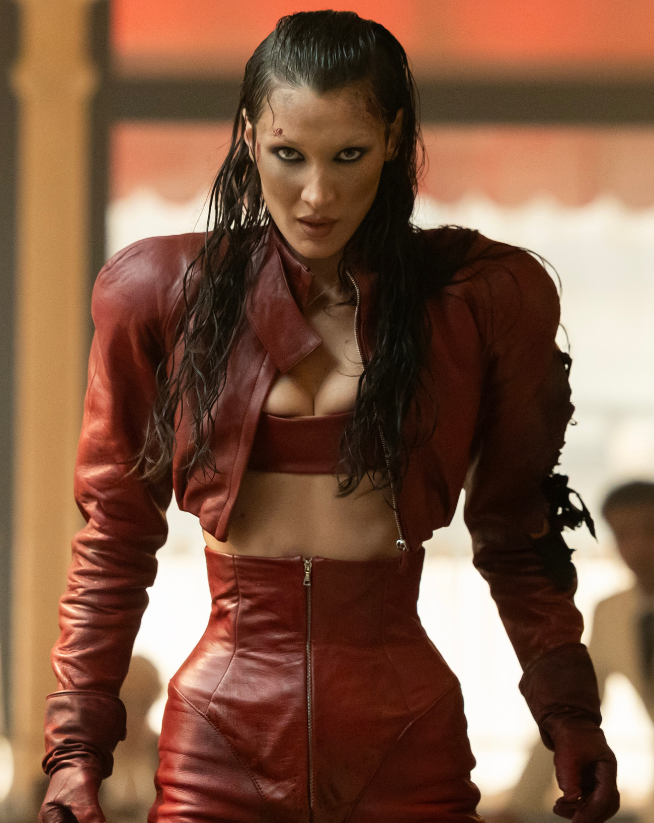 L'actrice Bella dans la série The Beauty.