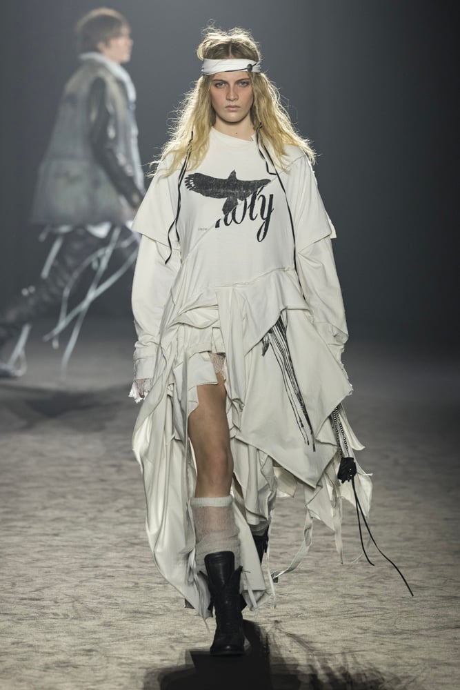 Le défilé Ann Demeulemeester automne-hiver 2025-2026.