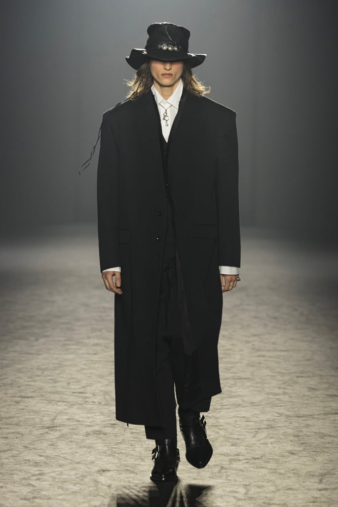 Le défilé Ann Demeulemeester automne-hiver 2025-2026.