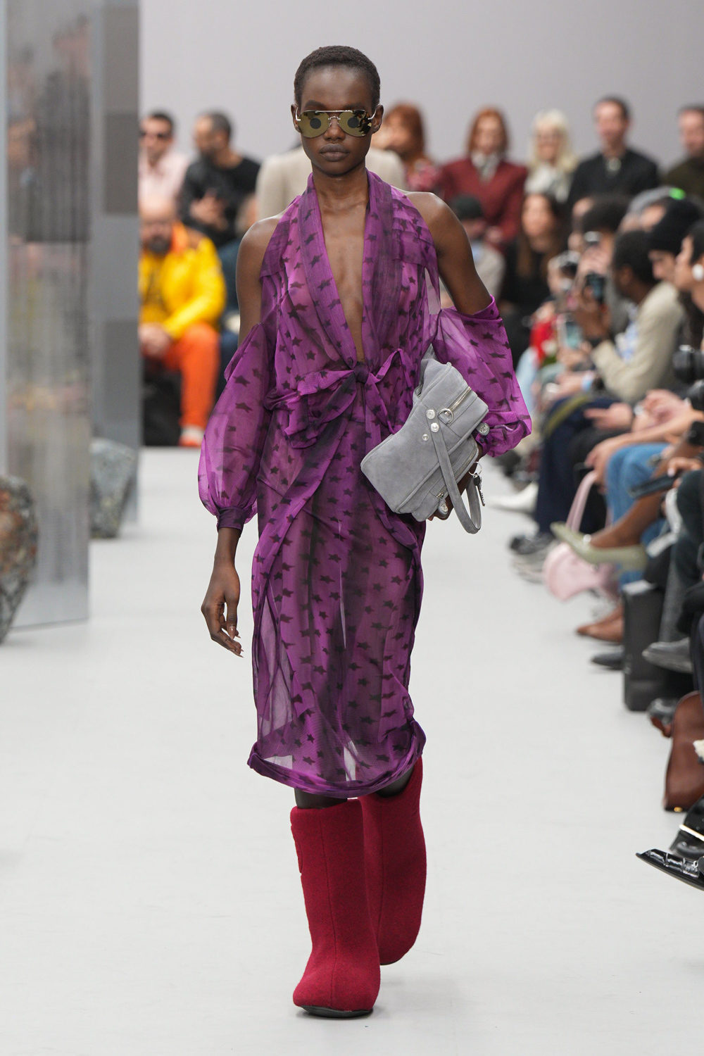 Le défilé acne studios automne-hiver 2025-2026