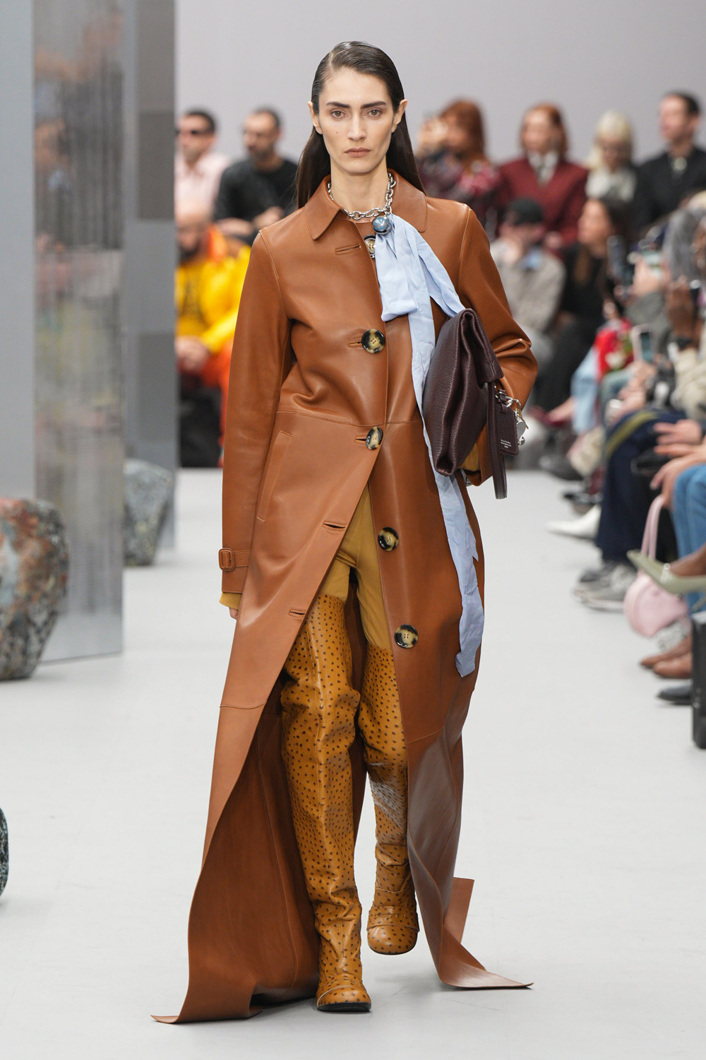 Le défilé acne studios automne-hiver 2025-2026