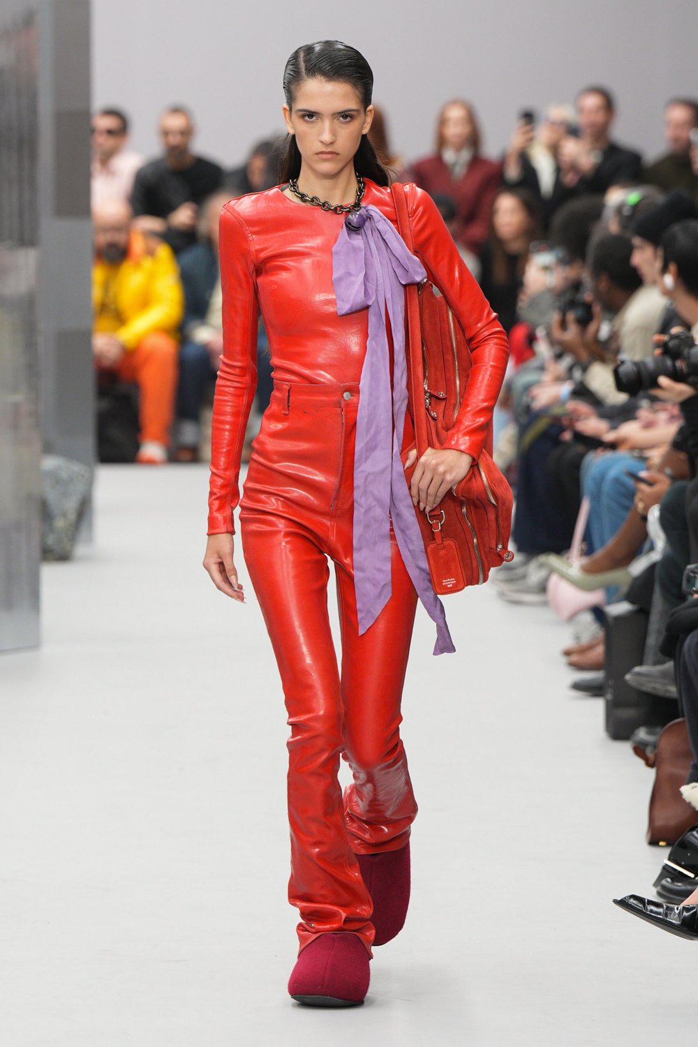Le défilé acne studios automne-hiver 2025-2026