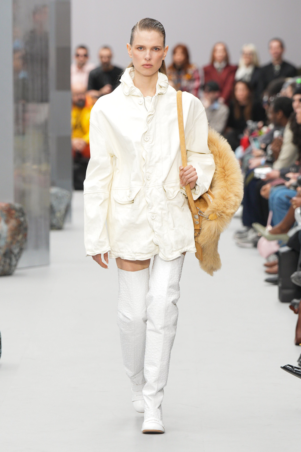 Le défilé acne studios automne-hiver 2025-2026
