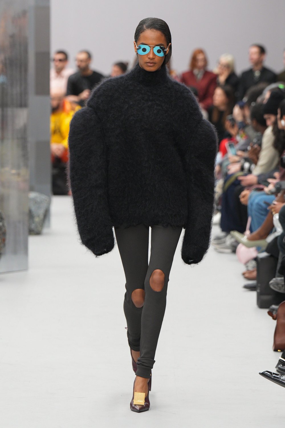 Le défilé acne studios automne-hiver 2025-2026