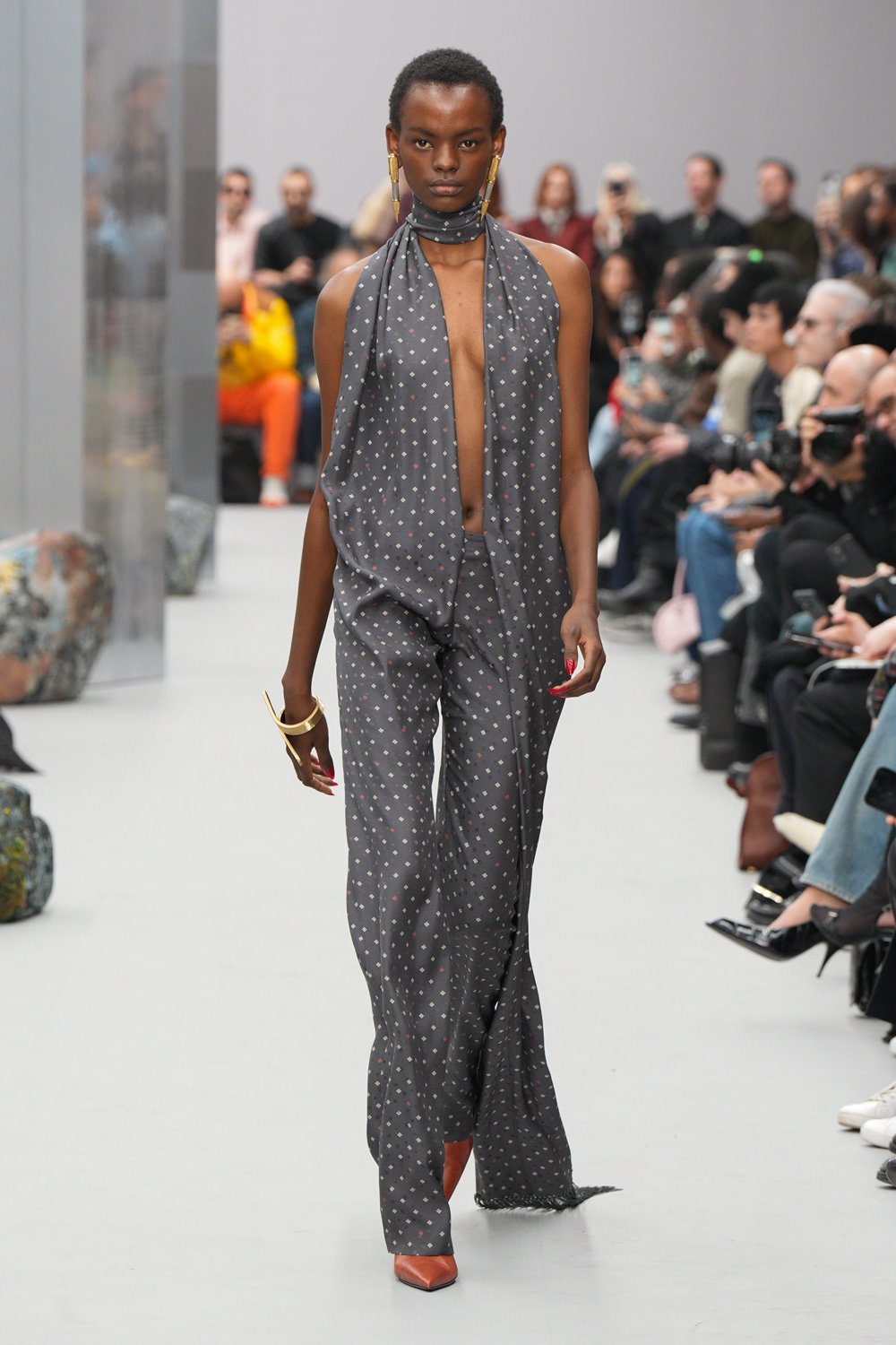 Le défilé acne studios automne-hiver 2025-2026