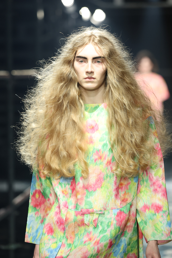 Le make-up du défilé Prada automne-hiver 2025-2026 à la Fashion Week