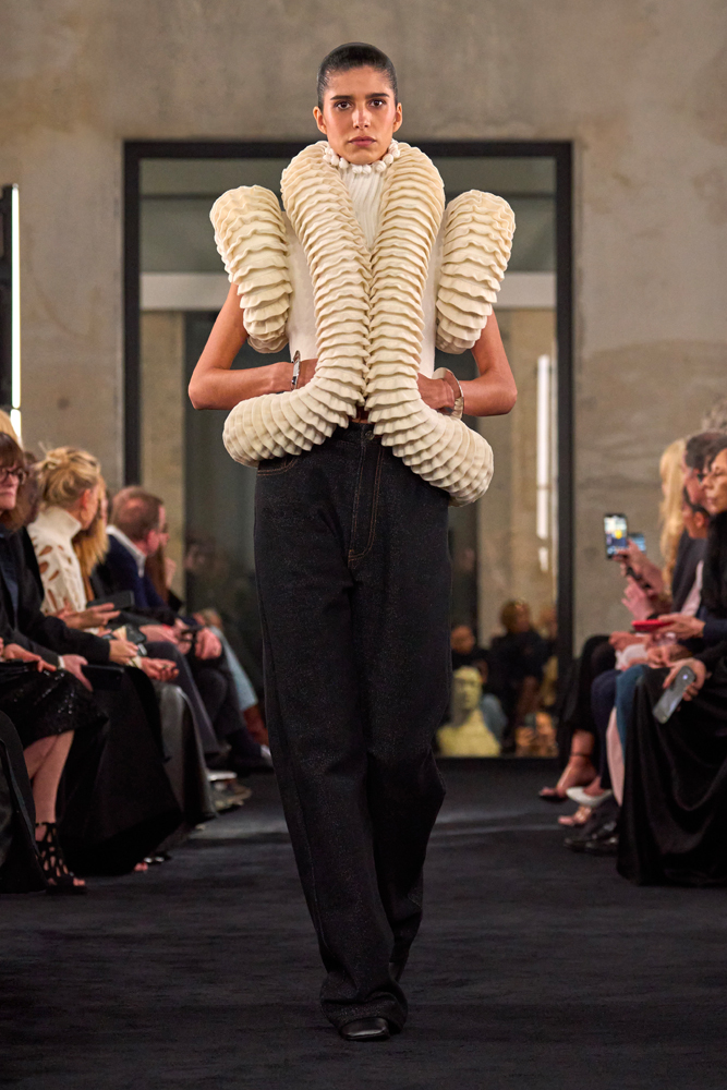 Le défilé Alaïa été-automne 2025.