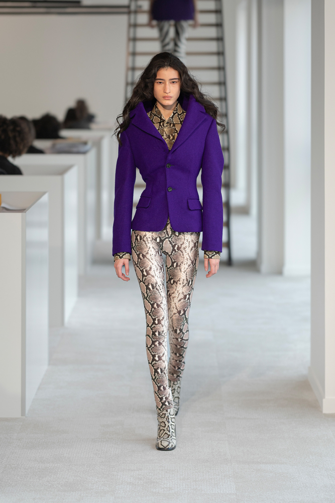 Le défilé Duran Lantink automne-hiver 2025-2026 à la Fashion Week de Paris