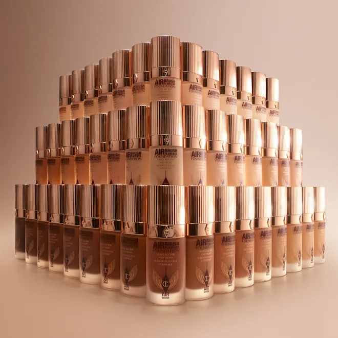 le fond de teint Airbrush Flawless Foundation de Charlotte Tilbury